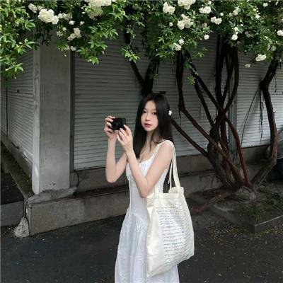 洛瑞太太和她的儿子