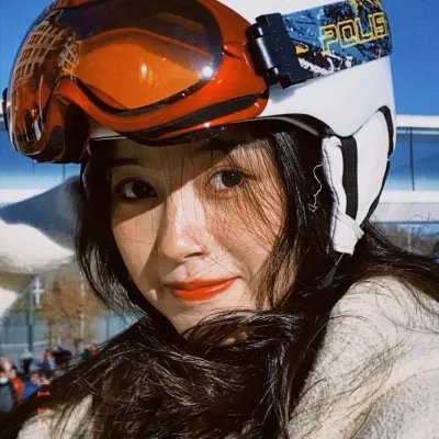 藏春洞